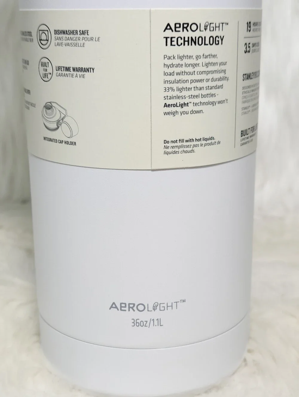 Stanley IceFlow Bottle Fast Flow Lid Aerolight White Size 36 OZ / 1.1 L NEW - Picture 7 of 8